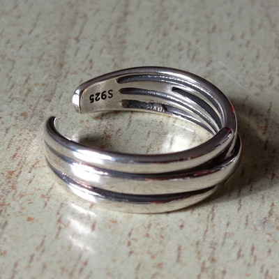 Stunning punk asymmetric float shine cross stripes silver ring unique