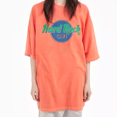 Hard rock cafe t shirt - Thumbnail 2