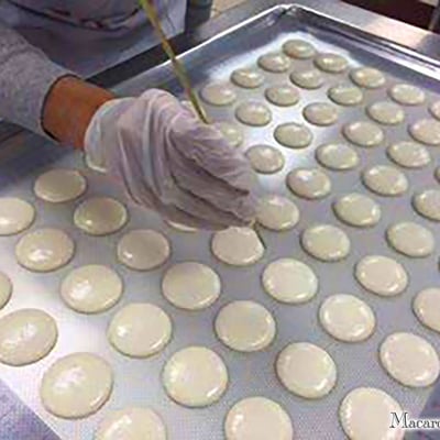 French Macarons Box of 24 Assorted Flavors - Thumbnail 2