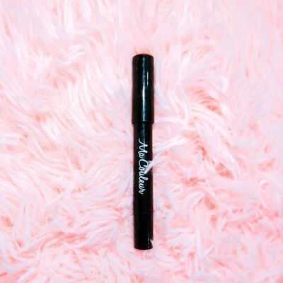 Meishoku MA COULEUR Crayon Eye Shadow in Light Violet Color, Japanese Makeup