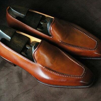 Luxury hand stitch leather brown moccasin formal wear shoes