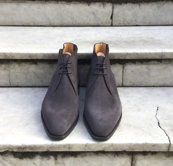 Handmade Men Grey Suede Leather Chukka Boot 