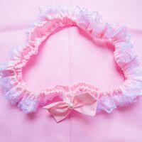 Elegant Vintage Scrunchie Accessory | Women's Girls Ponytail Headwear Hair Scrunchie | White Lace, Ribbons, Pearl - Thumbnail 1