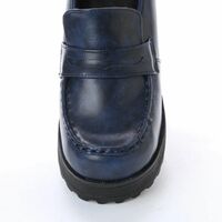 YOSUKE Black Enamel Thick-Soled Loafer Pumps - Thumbnail 4