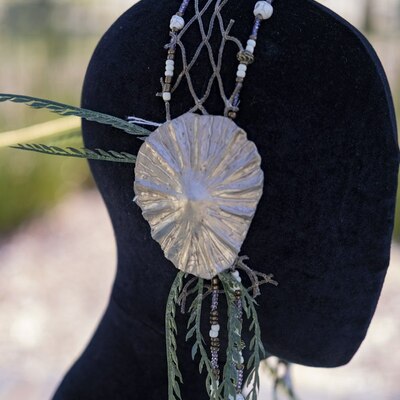 Golden sands headdress