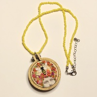 Honeybee Necklace - Thumbnail 4