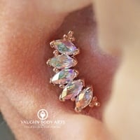 "Marquise Panaraya"  - Thumbnail 1