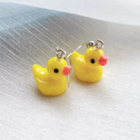 TINY DUCKIE EARRINGS - Thumbnail 2