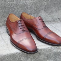 Crafted Leather Classic Brown Leather Oxford Lace up Dress Shoes - Thumbnail 1