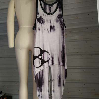 Ooak unisex biohazard tail tank - Thumbnail 3