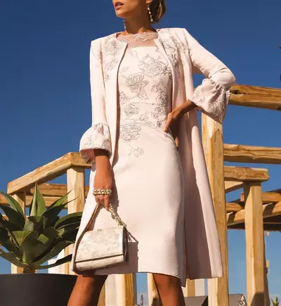 Elegant Satin Mother Of The Bride Dresses With Jacket Knee Length Sheath Wedding Guest Gowns 3/4 Long Sleeves Formal Women Outfit