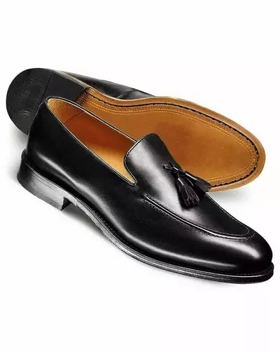 Handmade men loafer leather shoes Men leather tasseled slip ons shoes Men shoes