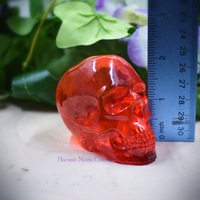 B-grade medium red resin skull spooky home decor - Thumbnail 2