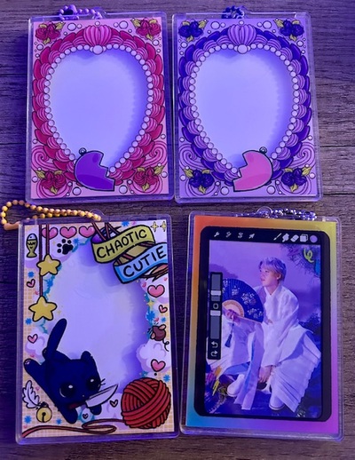 Photo-card Holder Keychains! 