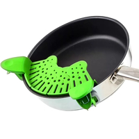 Universal Silicone Clip-on Anti-spill Strainer - Thumbnail 5