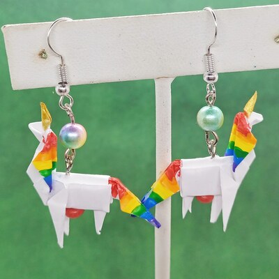 Origami unicorn earrings: rainbow