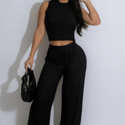 Boujee casual crop top & pants set