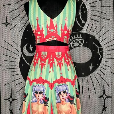 Double cross skater dress 'eat your makeup'