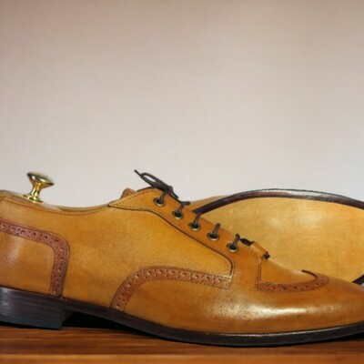 Handmade men's tan leather shoes ,wing tip lace up dress shoes