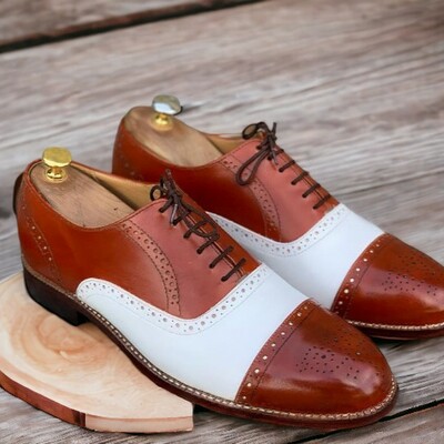 Men's burgundy and white leather shoes ,cap toe wing tip lace up shoes