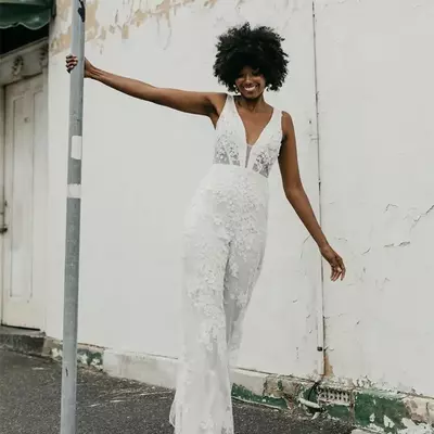 Chic jumpsuit wedding dress lace appliques sleeveless deep v neck bridal gowns ankle length
