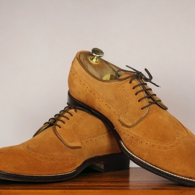 Handmade men's tan wing tip lace up shoes ,stylish suede shoes