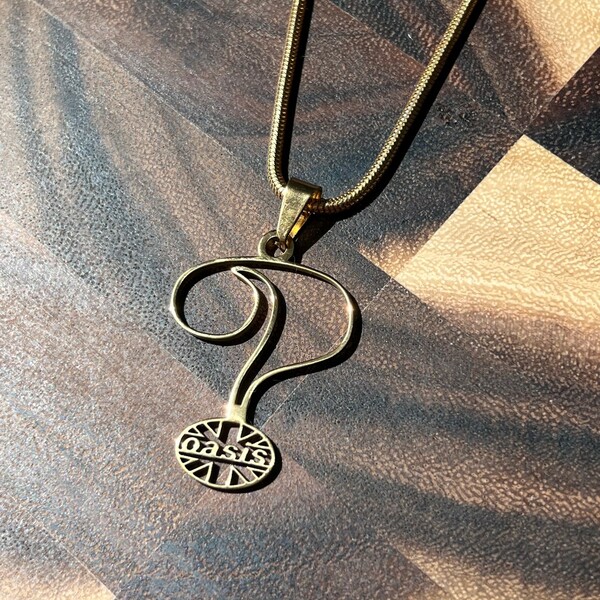 OASIS 18K GOLD PLATED PENDANT/CHAIN