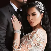 Luxury Arabic Mermaid Wedding Dresses Long Sleeve Lace Wedding Gowns Sheer Illusion Custom Made Bridal Dress - Thumbnail 1