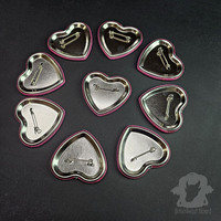 Pink Heart Pronoun Button - Thumbnail 1