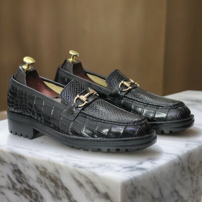 Handmade men's black leather shoes ,alligator textured shoes