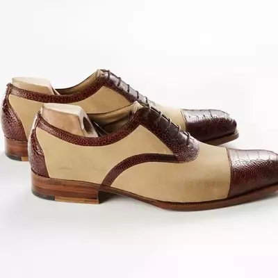 Handmade men's brown crocodile cowhide leather beige suede cap toe dress shoes