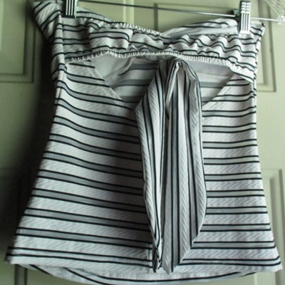 Ma＊rs black white stripe tube top