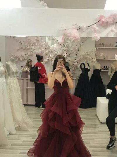 Spaghetti Straps A Line Tulle Ruffle Burgundy Prom Dresses