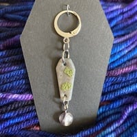 Mossy Coffin Stitch Marker - Thumbnail 3
