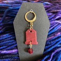 Red Headstone Stitch Marker - Thumbnail 4
