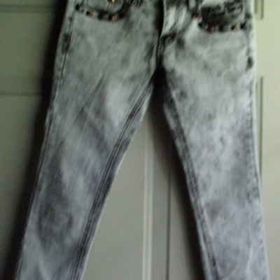 D.i.a. faded with black jean skull capri sz. 25jp