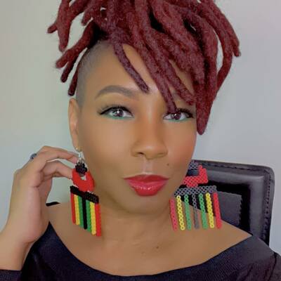 Juneteenth afro pick earrings - Thumbnail 4