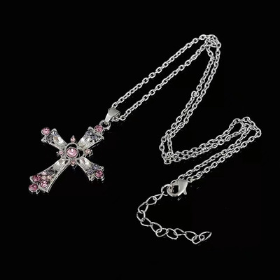 Vintage diamond cross necklace  - Thumbnail 5