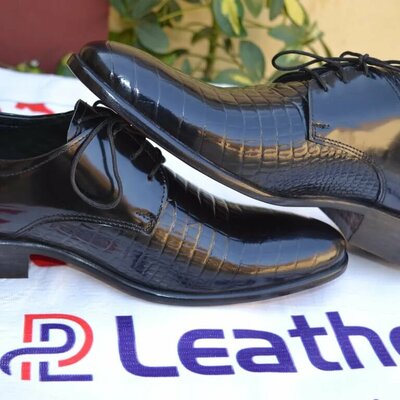 Crafted leather black crocodile texture leather alligator lace up formal dress shoes - Thumbnail 4