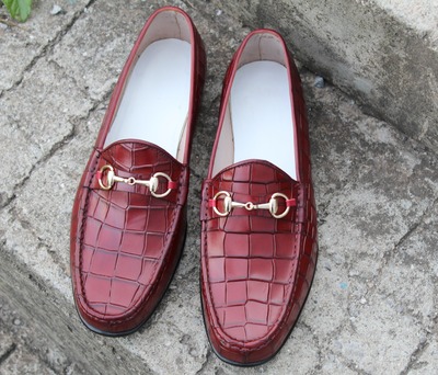 Burgundy Color Crocodile Texture Horse bit Loafers Dress Shoes