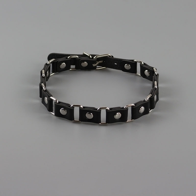 Punk interlock choker