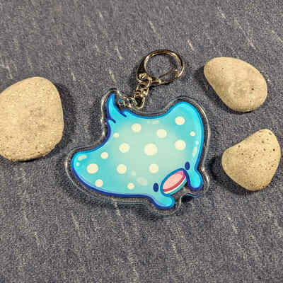Manta ray keychain