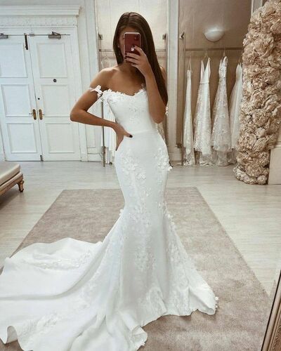 Elegant Mermaid Off the Shoulder White Satin Wedding Dresses with Appliques，576