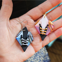 Stay close to me - Thumbnail 3