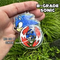 Spinning Sonic Charm - Thumbnail 1