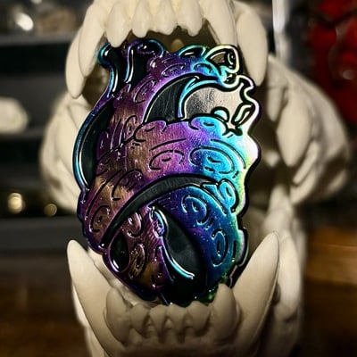 Tentacle heart enamel pin