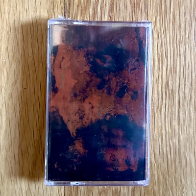 Bête lumineuse 'murmure du charnier' tape