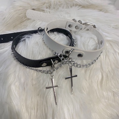 Y2k cross chain choker