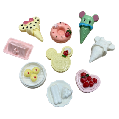100pcs. miniature fashion doll food/utensil set