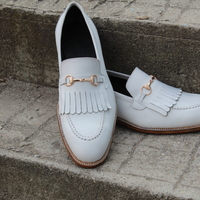 Crafted Leather Unique and Classic Men White Fringes Moccasin Loafer Dress Shoes - Thumbnail 7